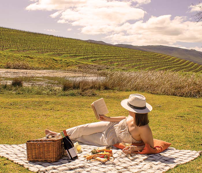 Oak Cottage: Family Picnics, Tastings and Vineyard Walks